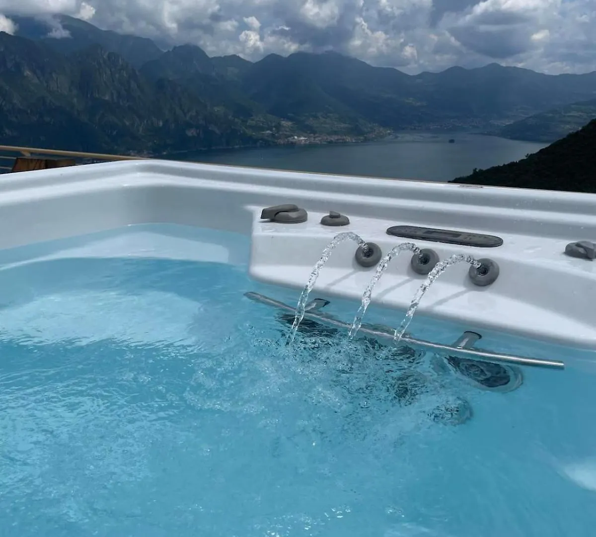 Fonteno Lake View Apartment